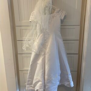Charming White Kids Formal Dress with Veil